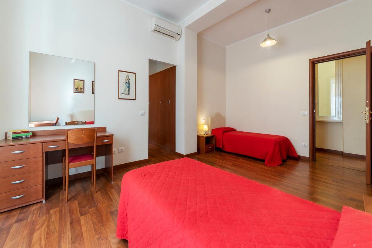Piazza Re Di Roma Apartment Εξωτερικό φωτογραφία